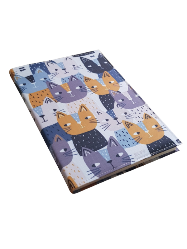 Square head cat - Yellow/Cream
