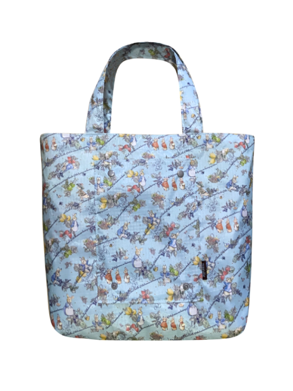 Rabbits in garden - Blue