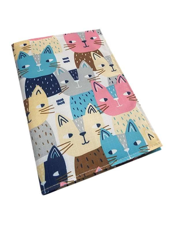 Square head cat - Pink/Cream Square head cat - Pink/Cream
